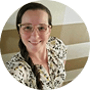 <strong>Brittany Pullin,</strong> <br> Manager și asociat în domeniul taxelor la Tax Man To You, LLC